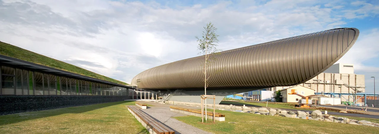 Administration Building and Visitor Center for ZMS Schwandorf Waste to Energy Plant / Neubau Verwaltungsgebäude mit Besucherzentrum und Sitzungssaal des ZMS Schwandorf